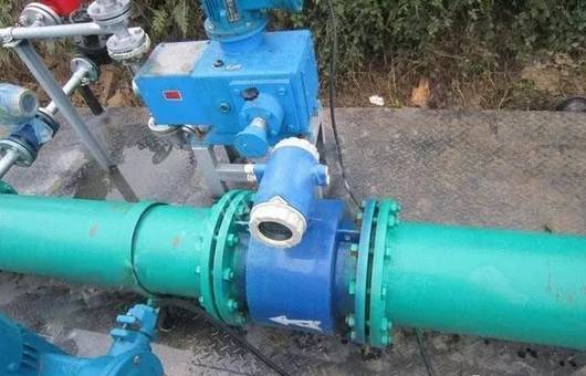 電磁(ci)流量計(ji)現場圖(tu)